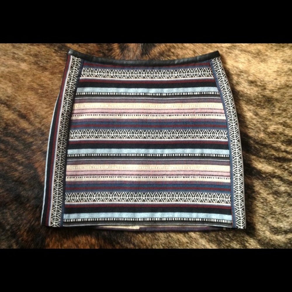 H&M divided aztec print mini skirt
